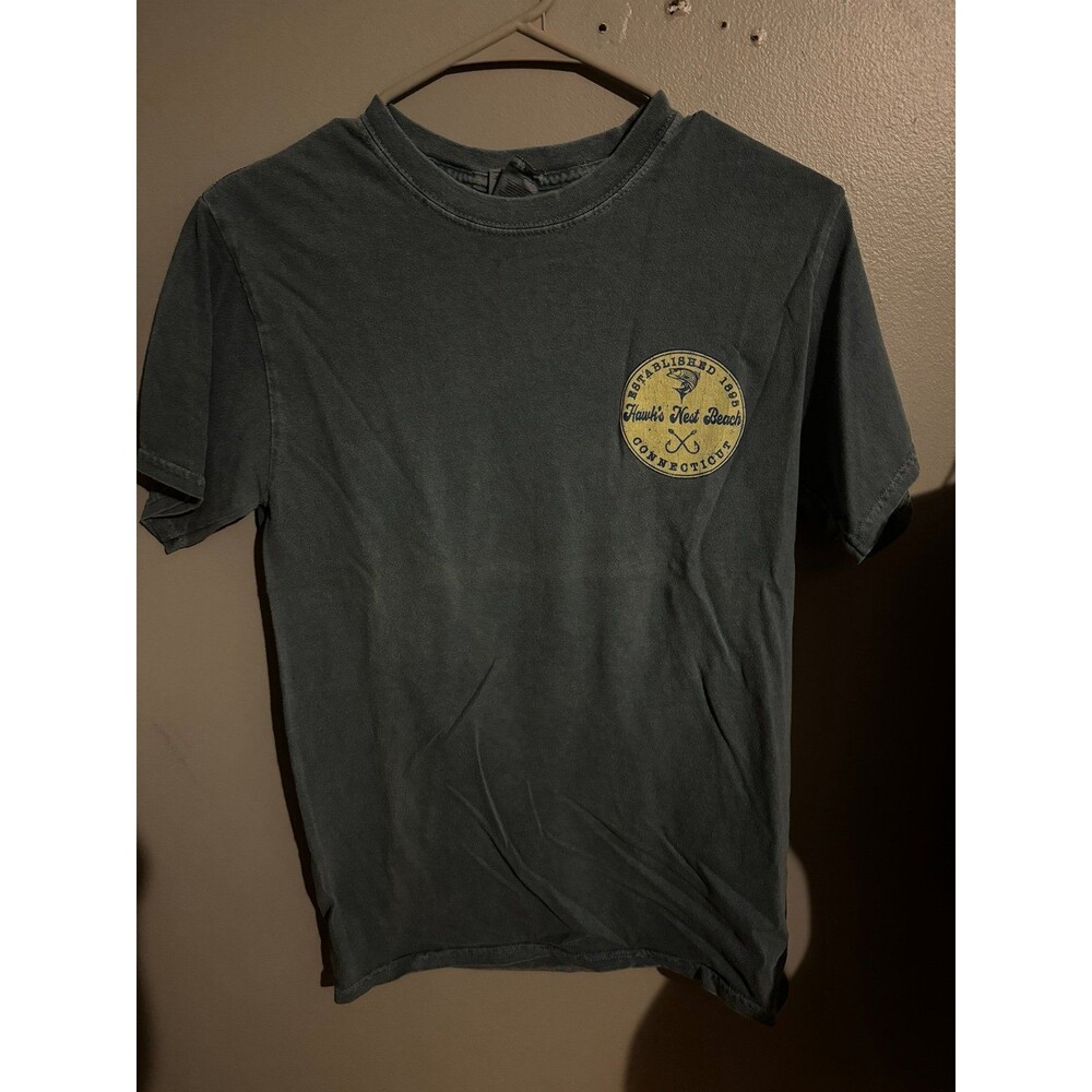 Hawks Nest Beach Tshirt S